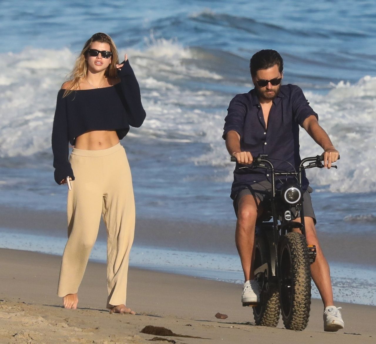 Sofia Richie and Scott Disick - Beach in Malibu 04/25/2020 • CelebMafia