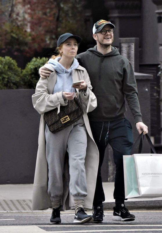 Stacey Dooley and Kevin Clifton - Out in Notting Hill 04/02/2020
