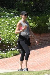 Stacy Keibler Reveals Her Baby Bump 04/02/2020