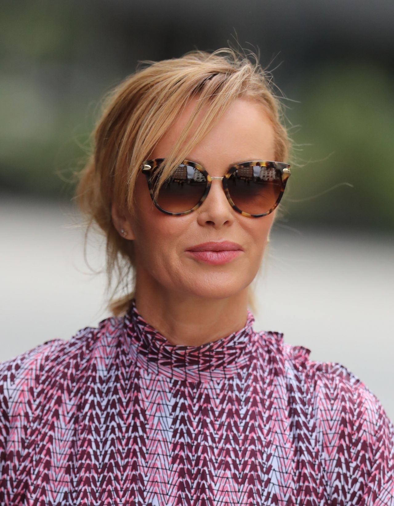 Amanda Holden in a Pink Patterned Minidress - London 05/22/2020