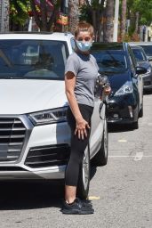 Ashley Greene in a Plain Grey T-Shirt and Pair of Black Capri Style Leggings 05/27/2020