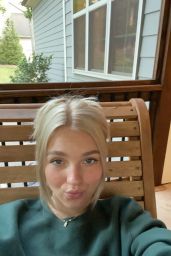 Brynn Rumfallo – Social Media 05/11/2020 • CelebMafia