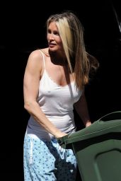 Caprice Bourret Taking Her Rubbish Out in Her Pyjamas