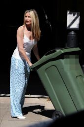 Caprice Bourret Taking Her Rubbish Out in Her Pyjamas