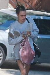 Cara Delevingne - Out in Los Angeles 05/13/2020