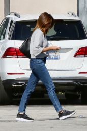 Cindy Crawford in Casual Outfit - Leaving Cafe Habana in Malibu 05/15/2020