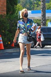 Diane Kruger in Daisy Dukes and a Mask 05/19/2020