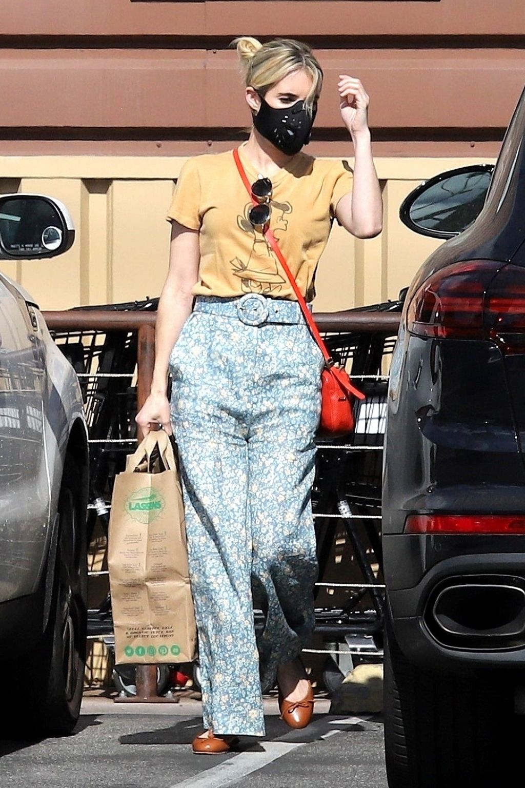 Emma Roberts - Grocery Shopping in LA 05/12/2020 • CelebMafia