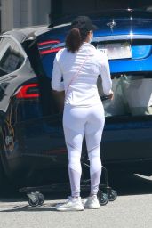 Eva Longoria in White Workout Outfit 05/24/2020