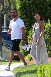 Eva Longoria - Out in the Hollywood Hills 05/06/2020