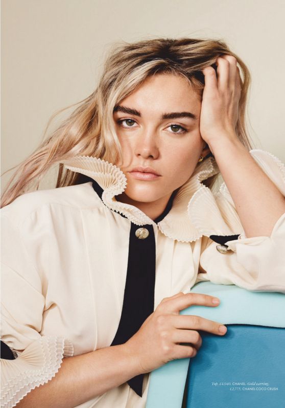 Florence Pugh Style and Clothes – ELLE 06/20 (3)