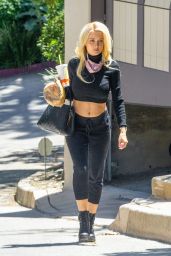 Holly Madison in an All-Black Outfit 05/14/2020