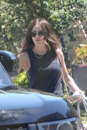 Katharine McPhee in Black Tank Top With a Pair of Skintight High Waisted Leggingsis