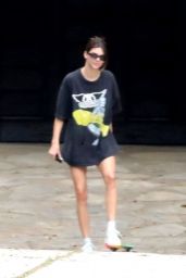 Kendall Jenner - Skateboarded in Los Angeles 05/12/2020 • CelebMafia