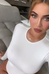 Kylie Jenner Outfit 05/21/2020