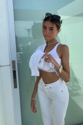 Madison Beer Outfit 05/26/2020