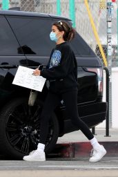 Madison Beer - Protesting in West Hollywood 05/30/2020