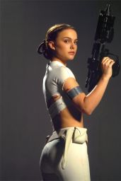 Natalie Portman - "Star Wars: Episode II – Attack of the Clones" Promoshoot