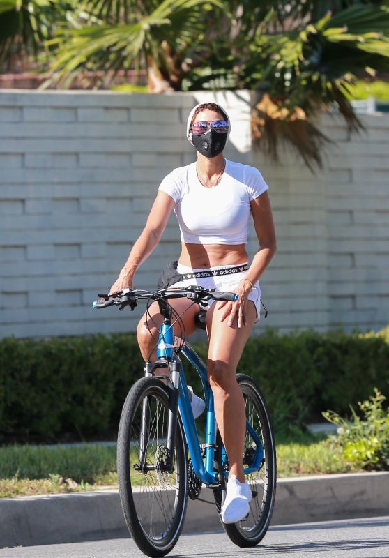 Nicole Murphy in a Crop Top and Shots - Bike Ride in Santa Monica 05/06/2020