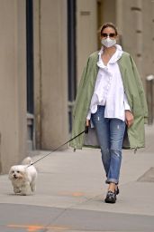 Olivia Palermo Street Style - Walking Her Dog 05/19/2020