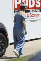 Sarah Michelle Gellar in a Blue Denim Jumpsuit in Los Angeles 05/14/2020