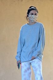 Selena Gomez - Out in LA 05/14/2020