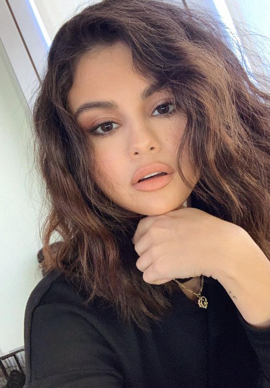 Selena Gomez - Social Media 05/13/2020