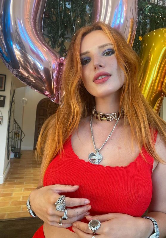 Bella Thorne Instagram Photos and Videos 06/16/2020