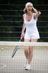 Caprice Bourret in All White Ensemble - Enjoy a Game of Tennis in London 06/05/2020