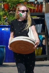 Dakota Fanning - Outside a Plant Nursery in LA 06/04/2020