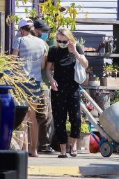 Dakota Fanning - Outside a Plant Nursery in LA 06/04/2020