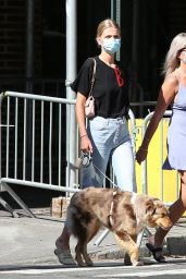 Daphne Groeneveld - Walks Her Dog in New York City 06/24/2020