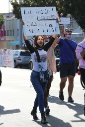 Eiza Gonzales - Protesting in Los Angeles 06/06/2020 • CelebMafia