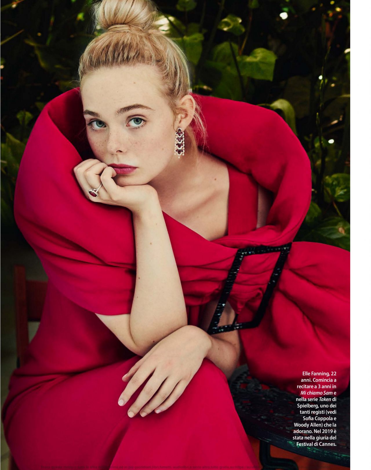 Elle Fanning Style, Clothes, Outfits and Fashion• Page 16 of 89