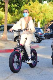 Hailey Bieber and Justin Bieber - Riding Electric Bikes in LA 06/14/2020