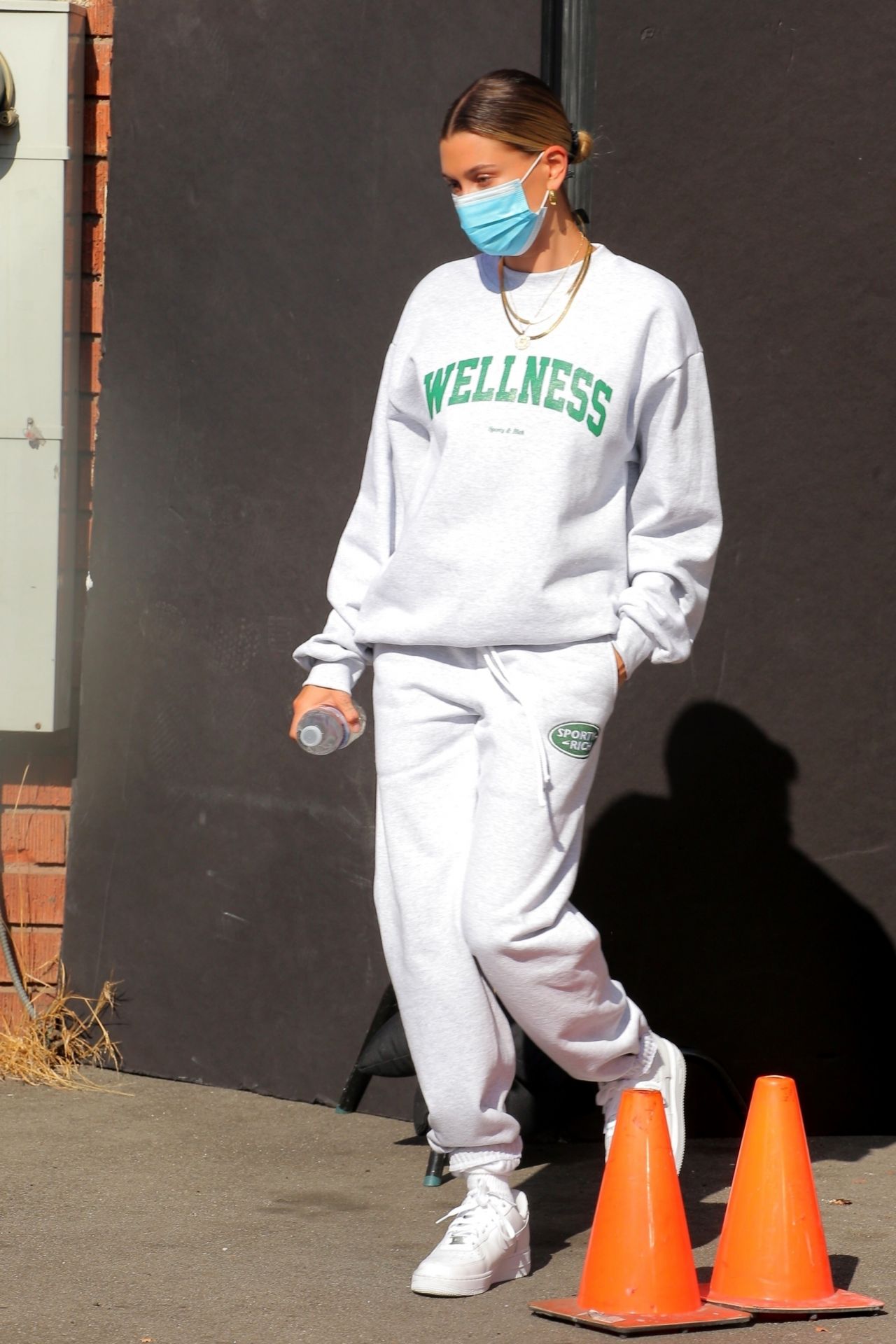 Hailey Bieber in Comfy Sweatshirt - West Hollywood 06/29 ...