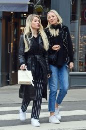 Hana Cross and Lottie Moss - Shopping Together in Notting Hill, March 2020