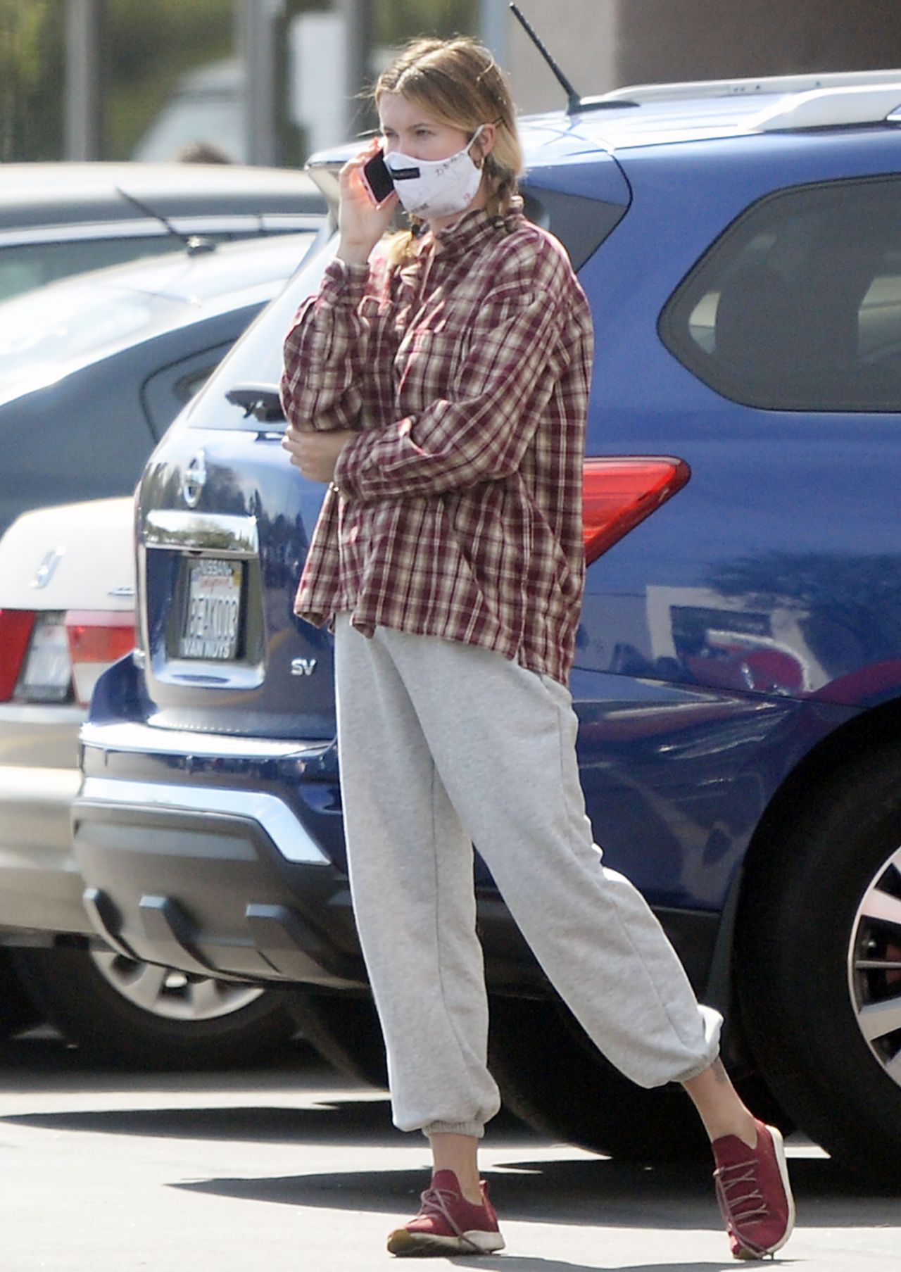 Ireland Baldwin - Out in Los Angeles 06/24/2020 • CelebMafia