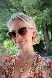 January Jones - Social Media Photos and Videos 06/16/2020