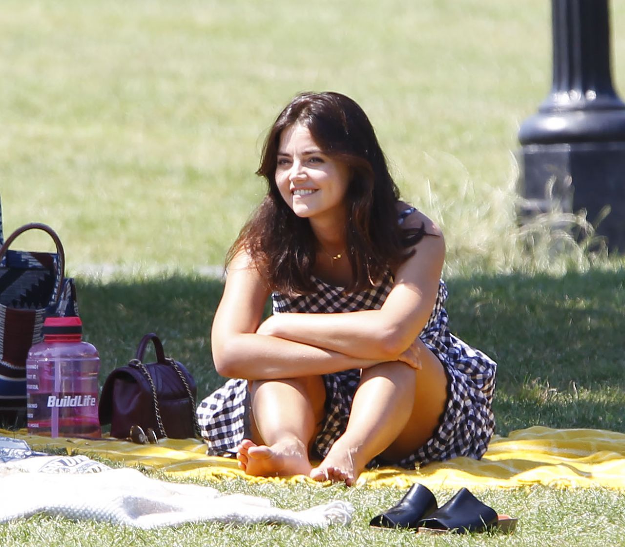 Jenna Coleman - Out For a Picnic in London 06/25/2020.
