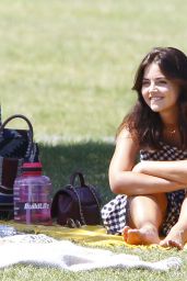 Jenna Coleman - Out For a Picnic in London 06/25/2020