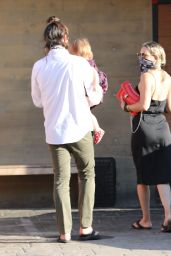 Kate Hudson - Arrives at Nobu in Malibu 06/10/2020