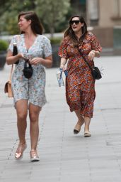 Kelly Brook in Summery Dress With a Pair of Chanel Espadrilles 06/15/2020