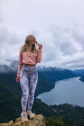 Lacey Spalding - Up in the Mountains May 2020