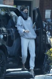 Madison Beer in Casual Outfit 06/16/2020