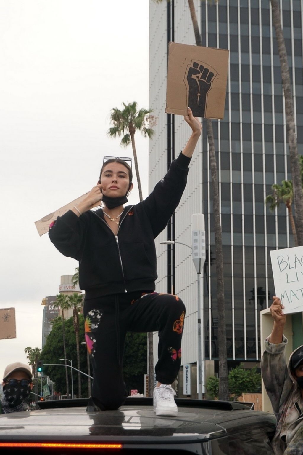 Madison Beer - Protesting in Hollywood 06/01/2020 • CelebMafia