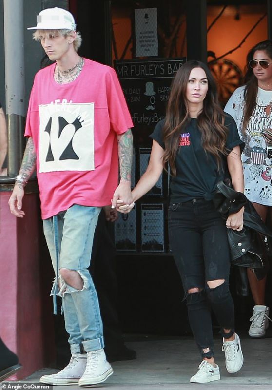 Megan Fox With Machine Gun Kelly in Sherman Oaks 06/15/2020