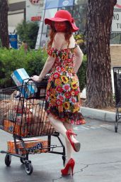 Phoebe Price - Outside Grocery Store 06/19/2020