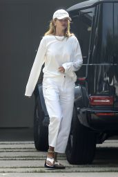 Rosie Huntington-Whiteley in Casual Outfit - Beverly Hills 06/04/2020