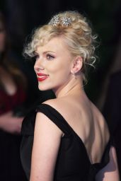Scarlett Johansson - 2005 Vanity Fair Oscar Party